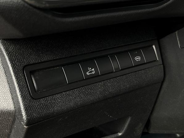 Peugeot 5008 II с пробегом 2020 года, цена 2 090 300 рублей, 150482 км, внедорожник, Автокод Объявления