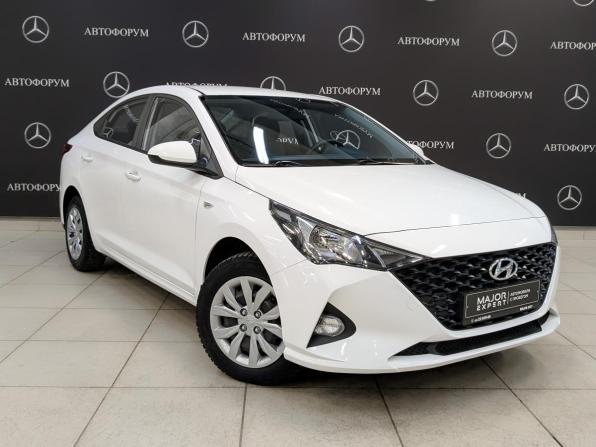 Hyundai Solaris II Рестайлинг с пробегом 2022 года, цена 1 560 000 рублей, 68658 км, седан, Автокод Объявления