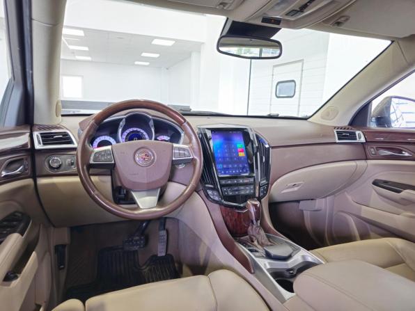Cadillac SRX II с пробегом 2012 года, цена 1 399 000 рублей, 105000 км, внедорожник, Автокод Объявления