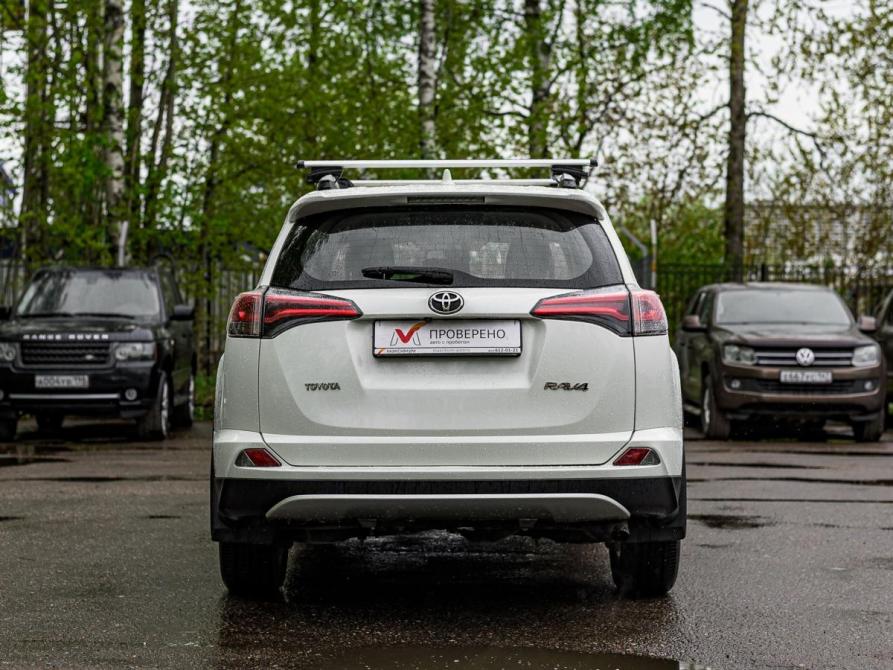 Toyota RAV4 IV (XA40) Рестайлинг Санкт-Петербург  - изображение 4