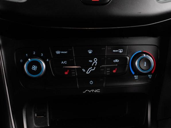Ford Focus III Рестайлинг с пробегом 2017 года, цена 1 249 000 рублей, 164286 км, седан, Автокод Объявления