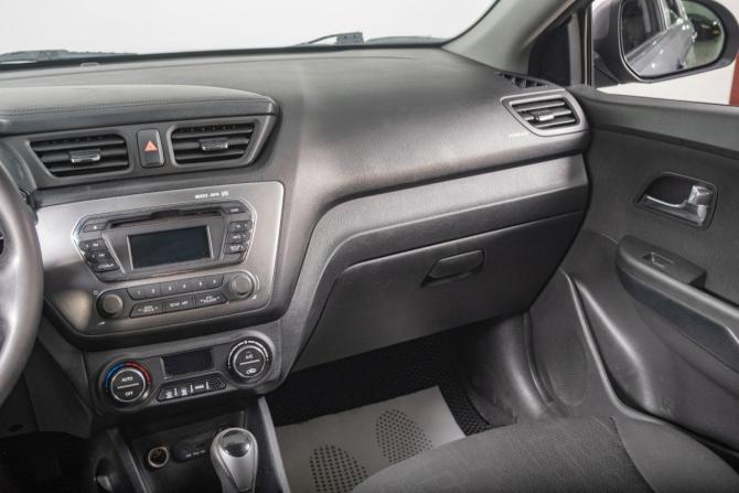 Kia Rio III с пробегом 2012 года, цена 929 000 рублей, 163000 км, седан, Автокод Объявления