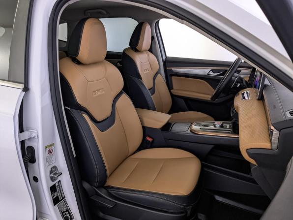 Haval Jolion I с пробегом 2023 года, цена 1 780 000 рублей, 48068 км, внедорожник, Автокод Объявления