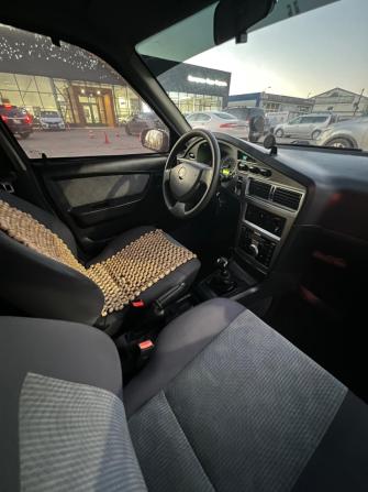 Daewoo Nexia I Рестайлинг с пробегом 2012 года, цена 180 000 рублей, 69000 км, седан, Автокод Объявления