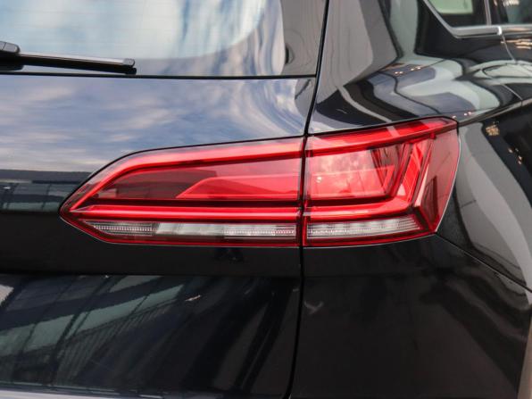 Volkswagen Touareg III с пробегом 2019 года, цена 3 497 000 рублей, 243220 км, внедорожник, Автокод Объявления