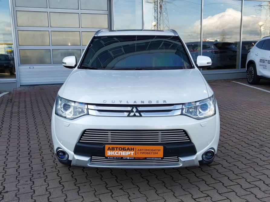 Mitsubishi Outlander III Екатеринбург  - изображение 2