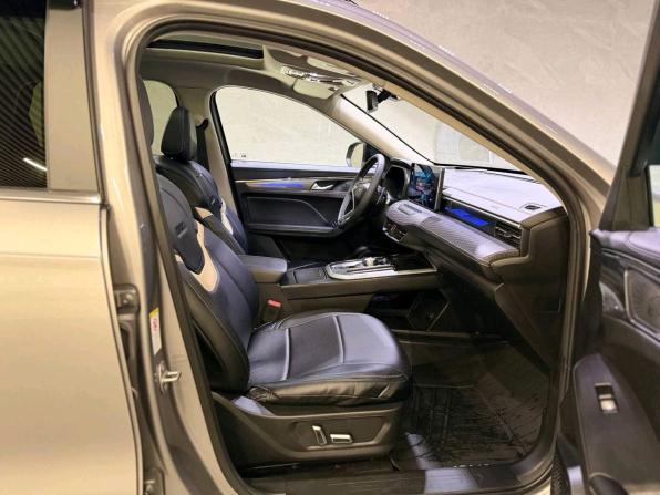 Haval Jolion I Рестайлинг с пробегом 2024 года, цена 2 260 000 рублей, 27002 км, внедорожник, Автокод Объявления