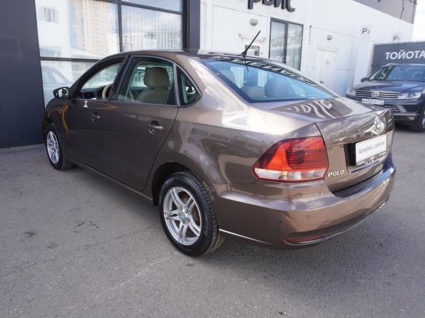 Volkswagen Polo V Рестайлинг с пробегом 2015 года, цена 980 000 рублей, 152420 км, седан, Автокод Объявления