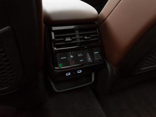 Geely Monjaro I с пробегом 2023 года, цена 3 320 000 рублей, 30230 км, внедорожник, Автокод Объявления