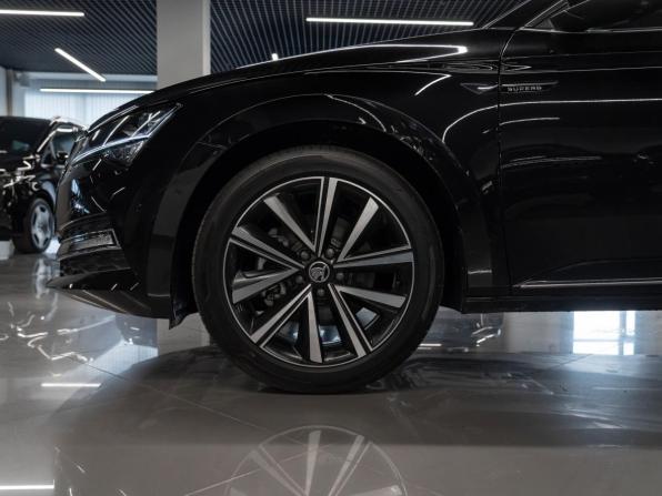 Skoda Superb III Рестайлинг с пробегом 2025 года, цена 3 255 000 рублей, 13 км, лифтбек, Автокод Объявления