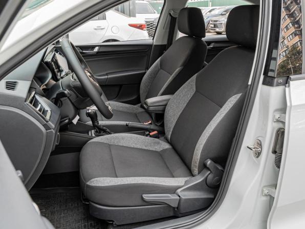 Skoda Rapid II с пробегом 2021 года, цена 1 520 000 рублей, 113912 км, лифтбек, Автокод Объявления