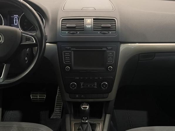 Skoda Yeti I Рестайлинг с пробегом 2014 года, цена 1 094 000 рублей, 159509 км, внедорожник, Автокод Объявления