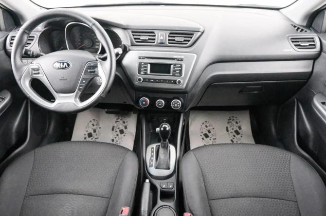 Kia Rio III Рестайлинг с пробегом 2016 года, цена 1 099 000 рублей, 140000 км, седан, Автокод Объявления