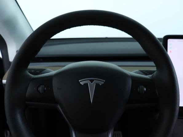 Tesla Model Y I с пробегом 2023 года, цена 4 900 000 рублей, 55521 км, внедорожник, Автокод Объявления