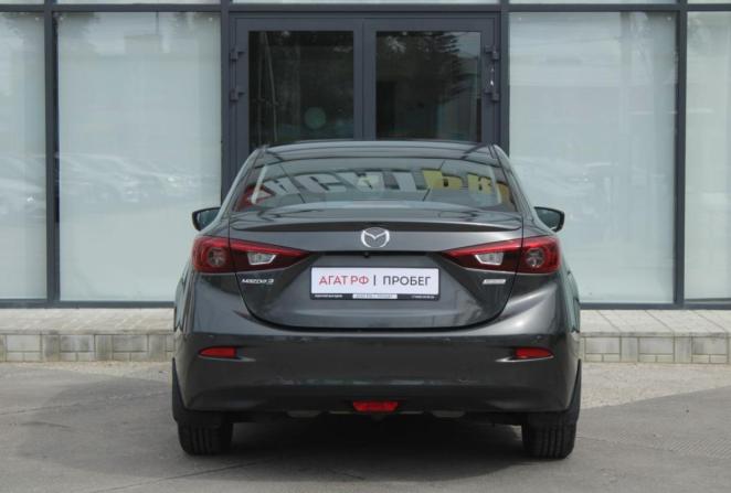 Mazda 3 III (BM) Рестайлинг с пробегом 2018 года, цена 1 500 000 рублей, 187672 км, седан, Автокод Объявления