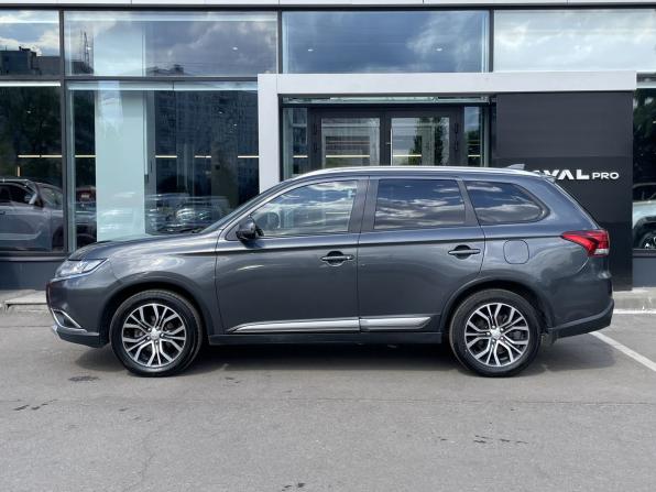 Mitsubishi Outlander III Рестайлинг 2 с пробегом 2018 года, цена 2 039 000 рублей, 147658 км, внедорожник, Автокод Объявления