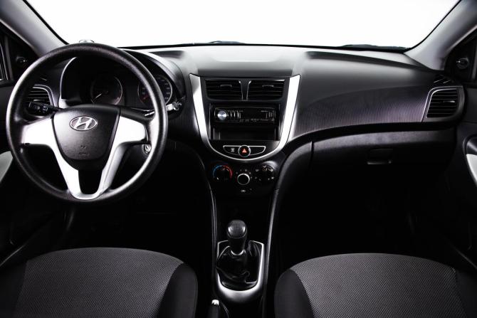 Hyundai Solaris I с пробегом 2011 года, цена 649 000 рублей, 189234 км, седан, Автокод Объявления