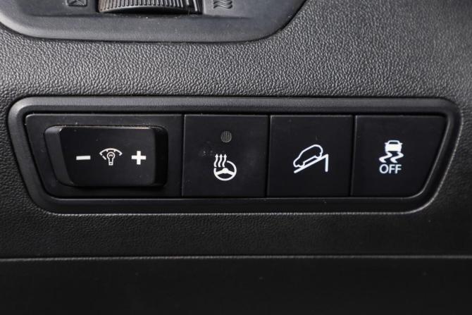 Hyundai ix35 I Рестайлинг с пробегом 2015 года, цена 1 699 000 рублей, 213000 км, внедорожник, Автокод Объявления