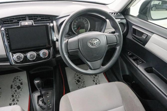 Toyota Corolla XI (E160 E170 E180) с пробегом 2013 года, цена 1 049 000 рублей, 54065 км, седан, Автокод Объявления