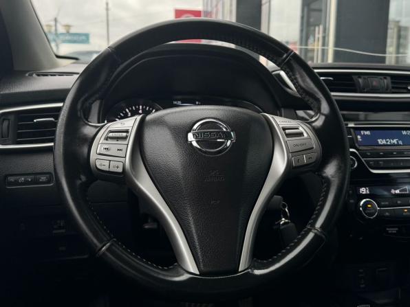 Nissan Qashqai II с пробегом 2017 года, цена 1 170 000 рублей, 193745 км, внедорожник, Автокод Объявления