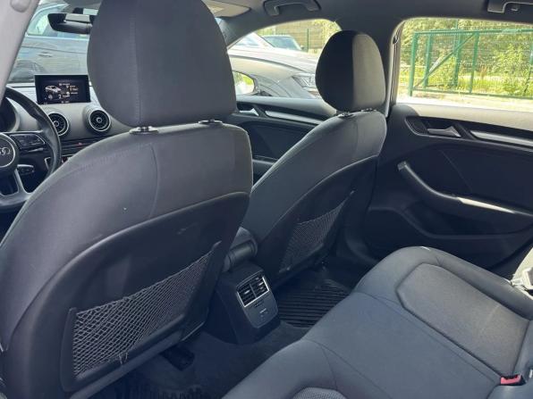 Audi A3 III (8V) Рестайлинг с пробегом 2019 года, цена 2 350 000 рублей, 40275 км, седан, Автокод Объявления