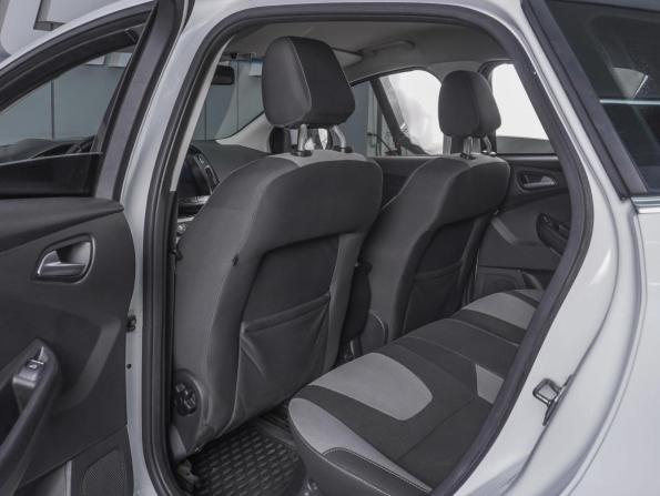 Ford Focus III с пробегом 2013 года, цена 850 000 рублей, 231953 км, хэтчбек, Автокод Объявления