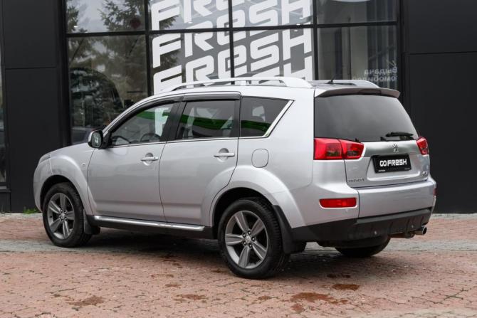 Peugeot 4007 с пробегом 2008 года, цена 1 049 000 рублей, 233555 км, внедорожник, Автокод Объявления