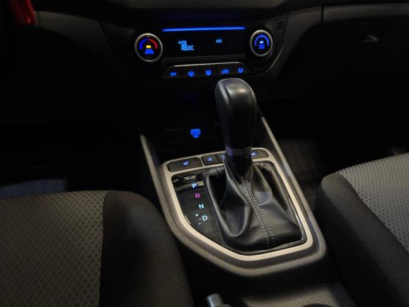 Hyundai Creta I с пробегом 2019 года, цена 1 679 000 рублей, 124000 км, внедорожник, Автокод Объявления