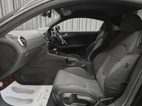Audi TT II (8J) Рестайлинг с пробегом 2013 года, цена 1 390 000 рублей, 106000 км, купе, Автокод Объявления