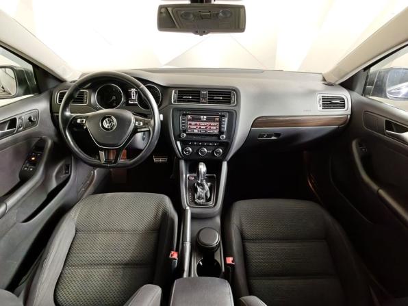 Volkswagen Jetta VI Рестайлинг с пробегом 2014 года, цена 839 000 рублей, 243290 км, седан, Автокод Объявления