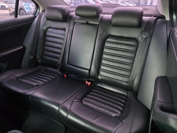 Volkswagen Jetta VI с пробегом 2014 года, цена 990 000 рублей, 146659 км, седан, Автокод Объявления