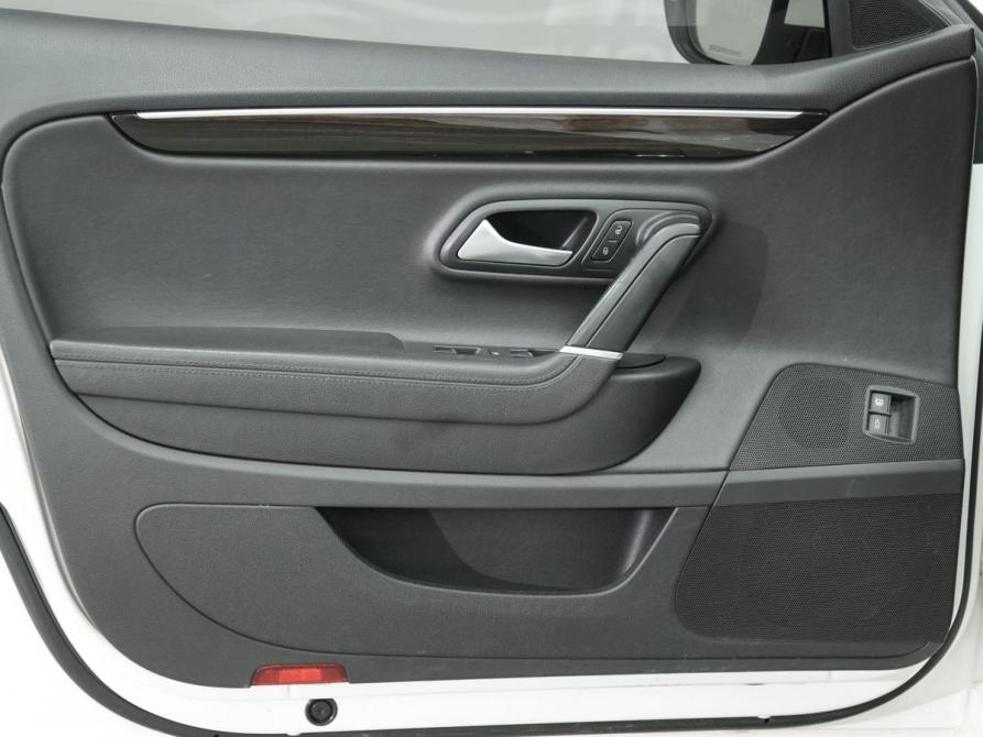 Volkswagen Passat CC I Рестайлинг Новосибирск  - изображение 18