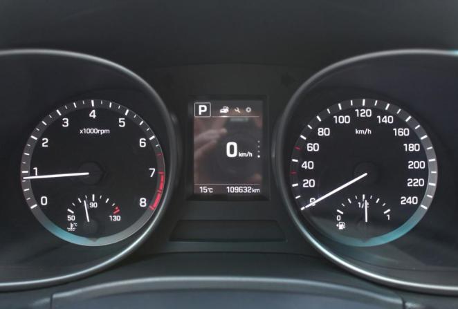 Hyundai Santa Fe III Рестайлинг с пробегом 2018 года, цена 2 235 000 рублей, 109632 км, внедорожник, Автокод Объявления