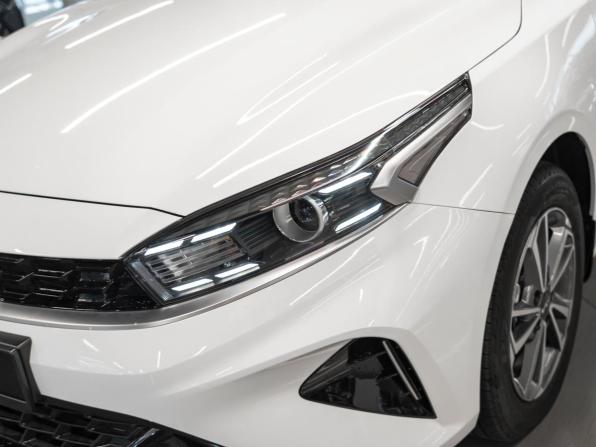 Kia Cerato IV Рестайлинг с пробегом 2025 года, цена 2 700 000 рублей, 951 км, седан, Автокод Объявления