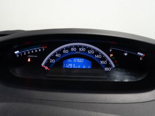 Honda Freed I Рестайлинг с пробегом 2012 года, цена 1 000 000 рублей, 157660 км, компактвэн, Автокод Объявления