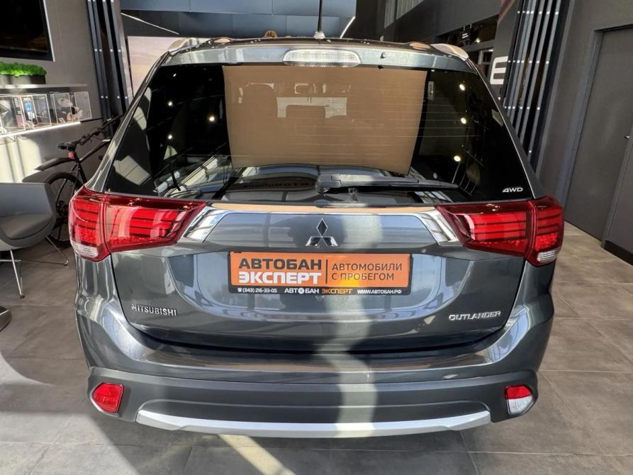 Mitsubishi Outlander III Рестайлинг 2 Екатеринбург  - изображение 5