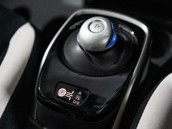Nissan Note II Рестайлинг с пробегом 2017 года, цена 1 200 000 рублей, 100807 км, хэтчбек, Автокод Объявления
