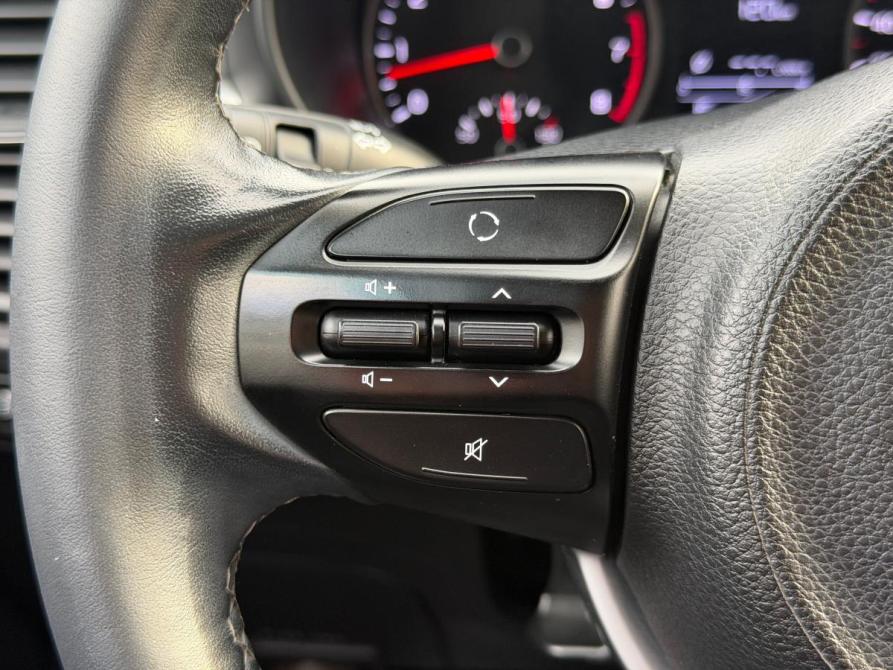 Kia Rio IV Великий Новгород  - изображение 13
