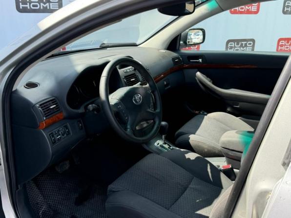 Toyota Avensis II с пробегом 2005 года, цена 584 990 рублей, 254000 км, седан, Автокод Объявления