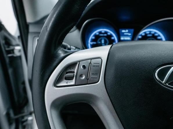Hyundai ix35 I с пробегом 2010 года, цена 1 290 000 рублей, 196938 км, внедорожник, Автокод Объявления