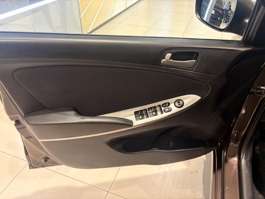 Hyundai Solaris I Рестайлинг Екатеринбург  - изображение 8