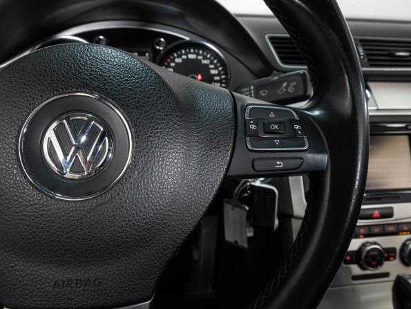 Volkswagen Passat B7 с пробегом 2013 года, цена 1 265 000 рублей, 167144 км, седан, Автокод Объявления