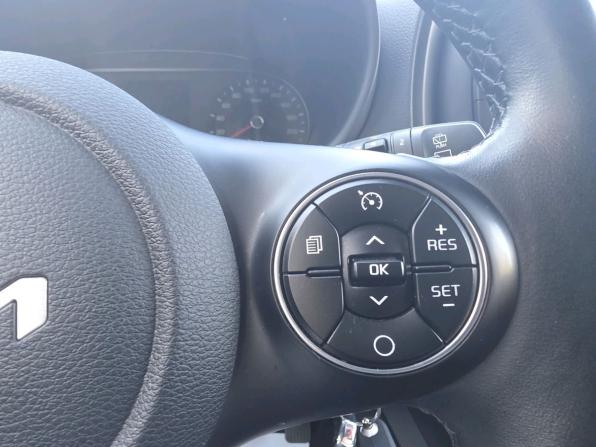 Kia Soul III с пробегом 2022 года, цена 2 279 900 рублей, 45000 км, хэтчбек, Автокод Объявления
