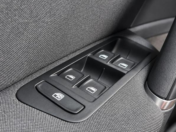 Volkswagen Golf VII с пробегом 2014 года, цена 1 499 000 рублей, 72000 км, хэтчбек, Автокод Объявления