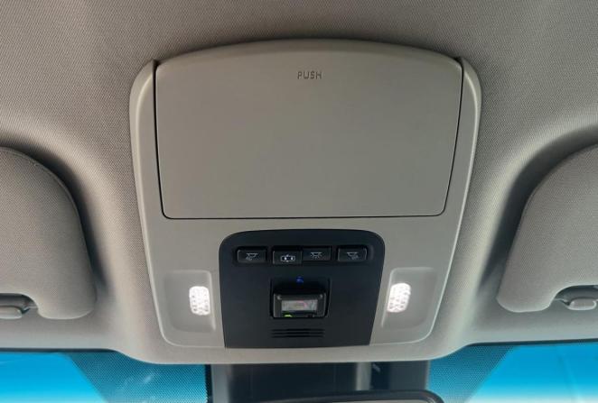 Toyota Camry VIII (XV70) Рестайлинг с пробегом 2020 года, цена 2 925 000 рублей, 120746 км, седан, Автокод Объявления