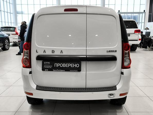 Lada (ВАЗ) Largus I Рестайлинг с пробегом 2024 года, цена 1 320 000 рублей, 27000 км, универсал, Автокод Объявления