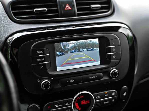 Kia Soul II Рестайлинг с пробегом 2018 года, цена 1 490 000 рублей, 115095 км, хэтчбек, Автокод Объявления