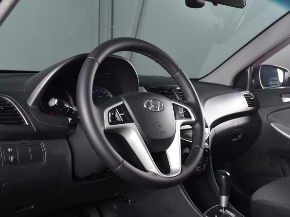 Hyundai Solaris I с пробегом 2012 года, цена 899 995 рублей, 124815 км, хэтчбек, Автокод Объявления