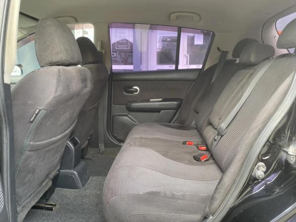 Nissan Tiida I Рестайлинг с пробегом 2011 года, цена 675 000 рублей, 223100 км, хэтчбек, Автокод Объявления