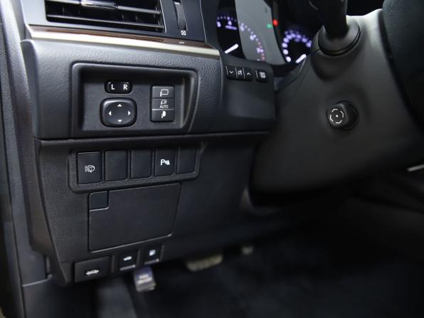 Lexus ES VI с пробегом 2012 года, цена 2 270 000 рублей, 220000 км, седан, Автокод Объявления
